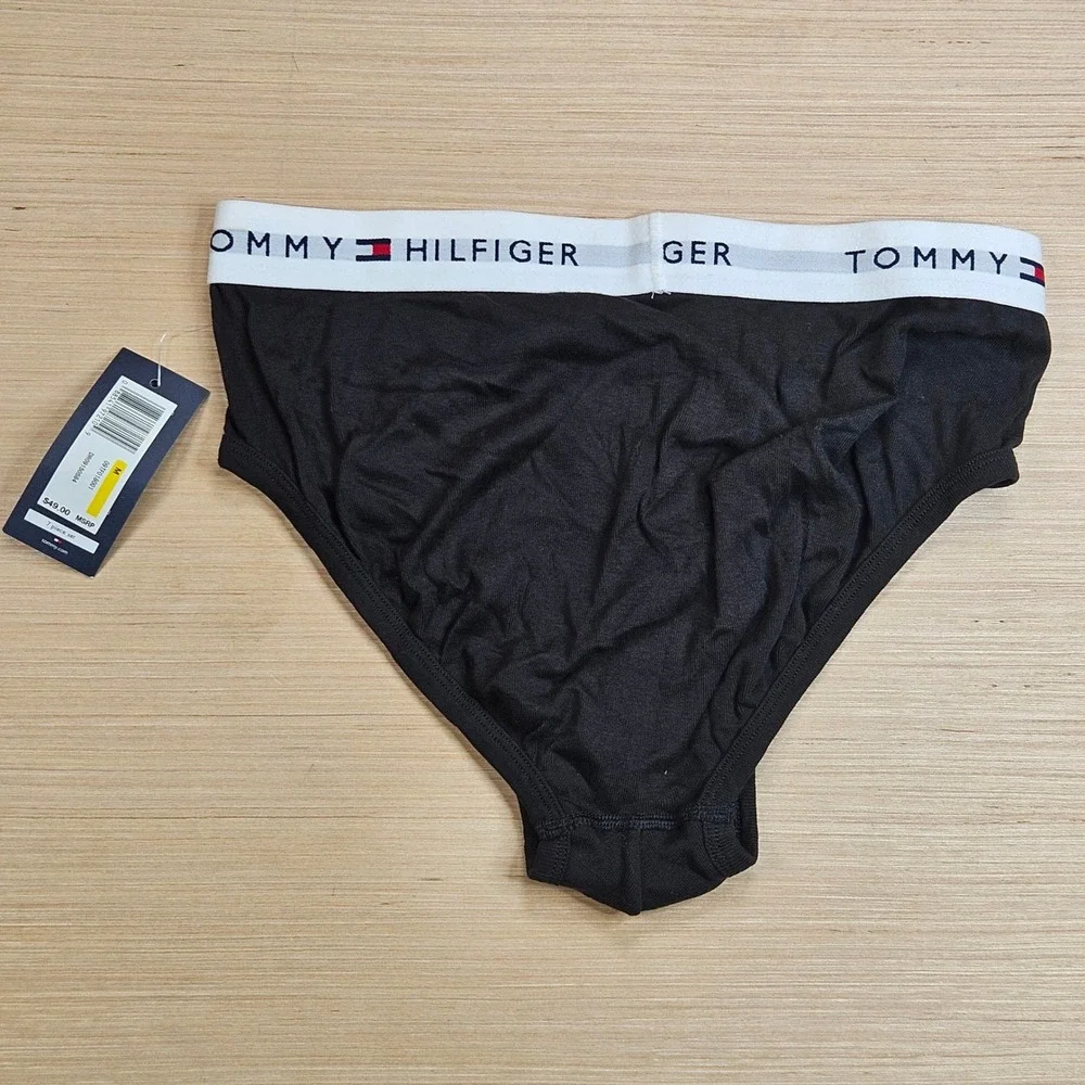 Tommy Hilfiger Briefs Mens M Black Logo Waistband Cotton Underwear NEW